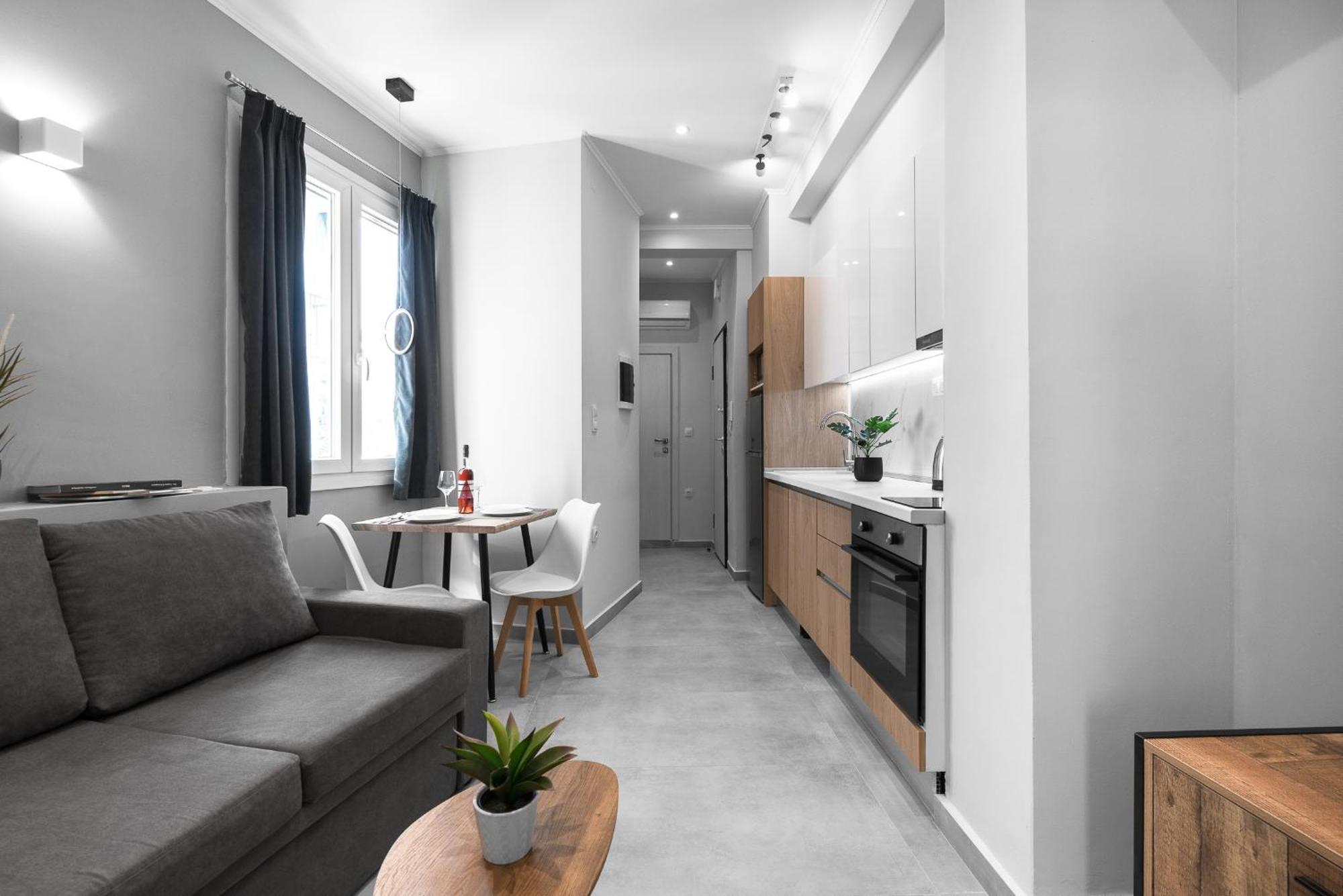 Upper Floor, The Luxury Suites Thessaloniki Exterior photo