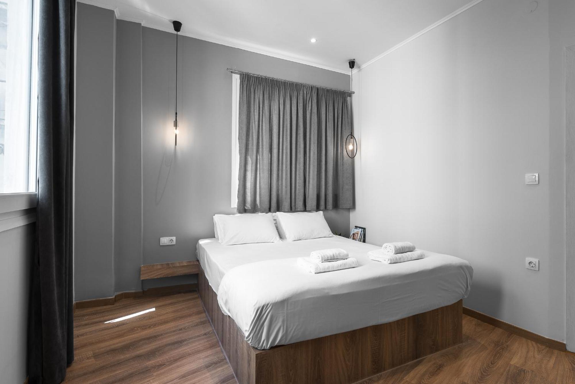 Upper Floor, The Luxury Suites Thessaloniki Exterior photo